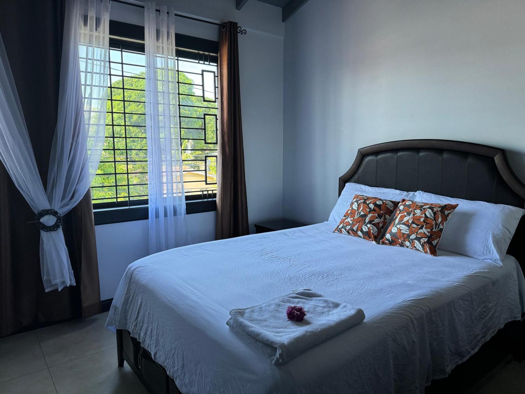 Apartamento The Jewel Kingston Exterior foto